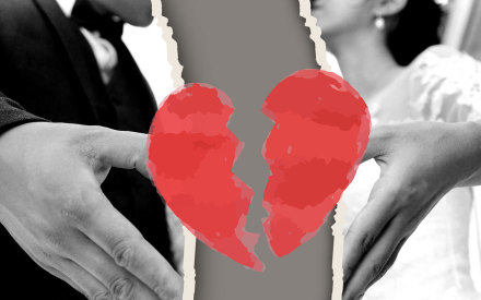 离婚放弃产权公证是否有法律效力