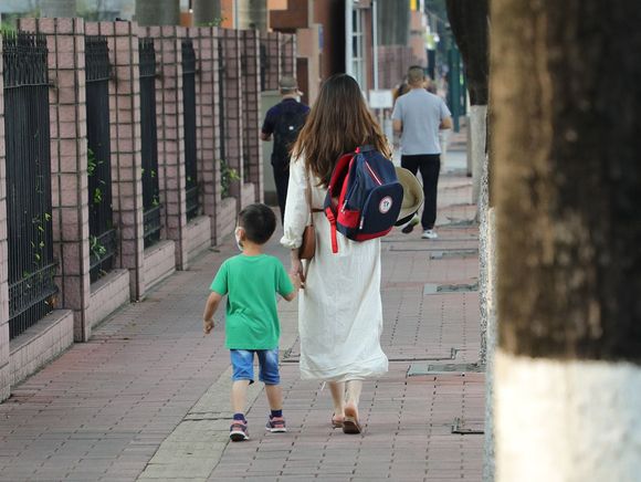 夫妻离婚孩子抚养权