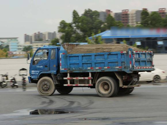 货车超载百分百怎么处理