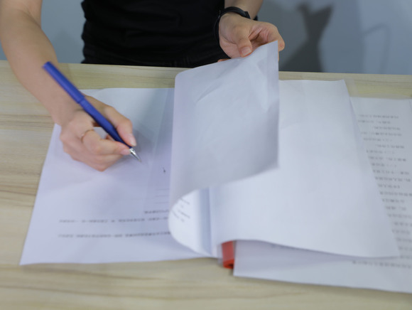 工程签证甲方不给签字怎么办