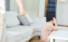 家庭暴力导致离婚子女如何处理