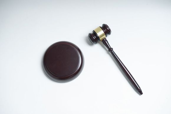 二审后不服判决申诉开庭流程