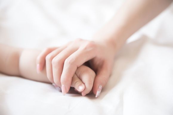 领养孩子手续如何解决