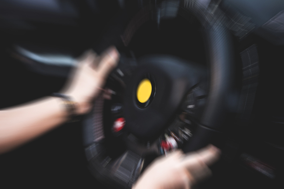 车被人开走了怎么报警