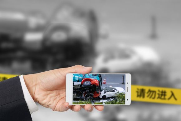 交通责任认定书可以代签吗