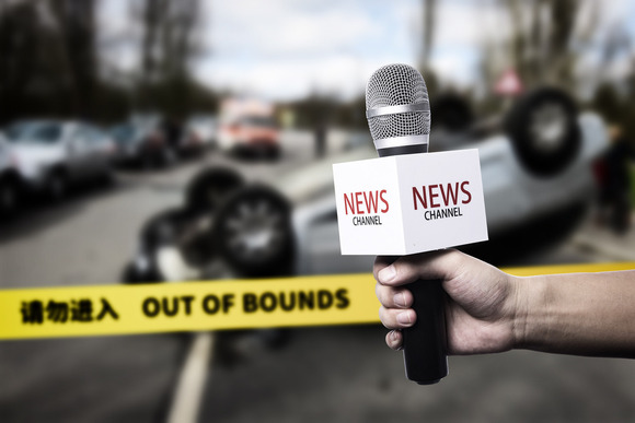 交通事故对方拖着不处理在哪起诉