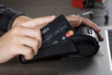 信用卡被盗刷的立案标准是怎样