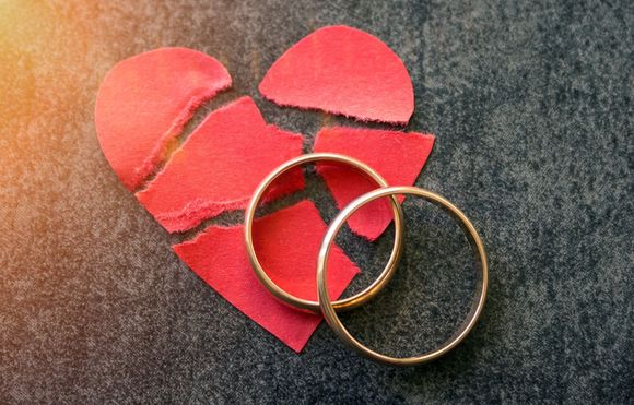 起诉离婚被告不出庭如何解决,几次可以判离