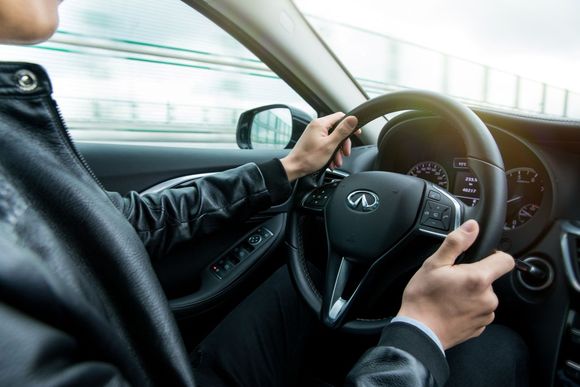 高速上开别人车超速了怎么办