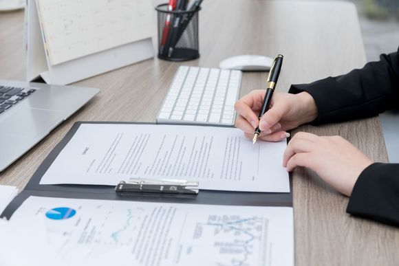 签了合同还没上班合同有效吗