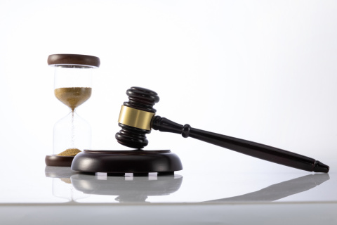 辩护人妨害作证罪的构成要件是什么?