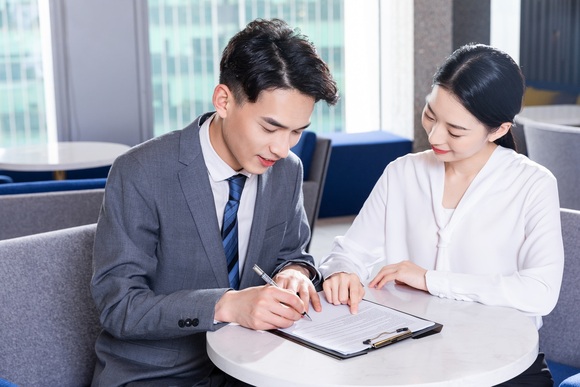 提前终止合同违约金
