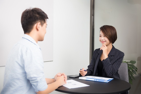债权转让须具备什么条件才有效