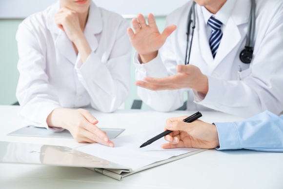 轻伤二级是怎样的赔偿