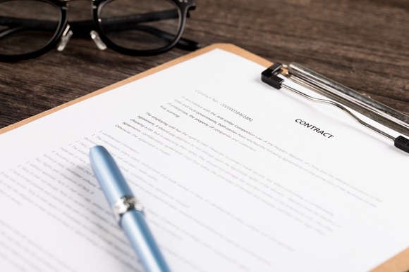 工程合同违约金比例如何确定